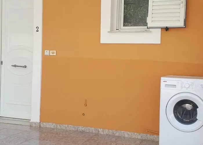 Aristotelis Apartmán