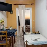 Apartment Aristotelis *