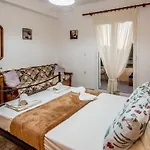 Aristotelis Apartament