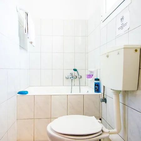 Apartment Aristotelis *
