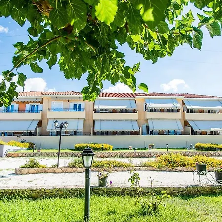 Apartament Aristotelis Razáta